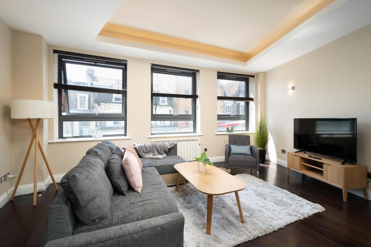 Spacious 2 Bedroom Apartment - Sleeps 6 Hove Buitenkant foto